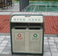小区钢制垃圾桶
