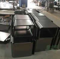 户外分类垃圾桶工厂制作图