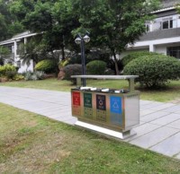 2500多套四色分类垃圾桶市区上岗！