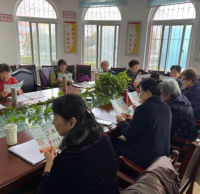 居民参与社区治理大讨论，共同解决垃圾分类难题